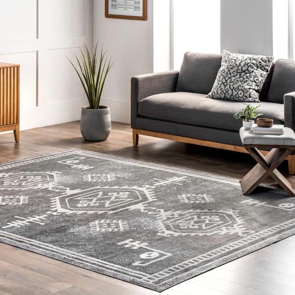Kyleigh Machine Washable Gray 8 ft. x 10 ft. Southwestern Area Rug