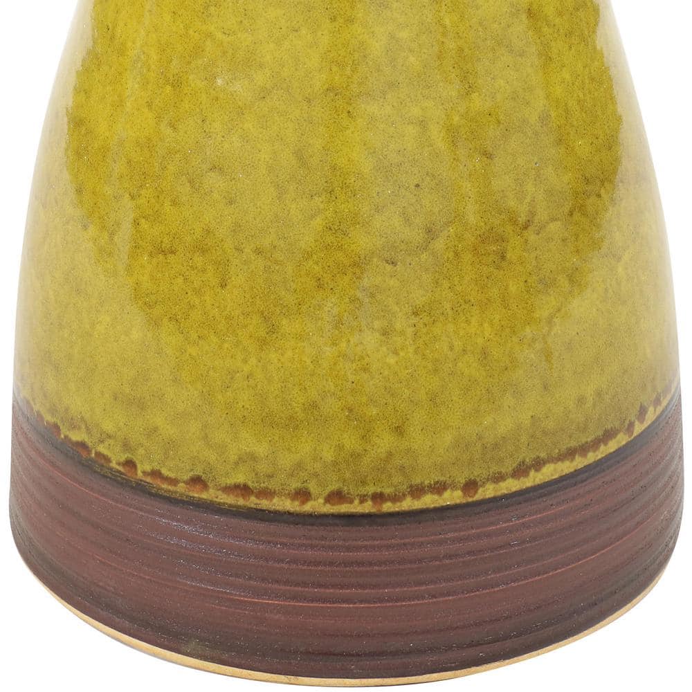 Cognac Yellow Ceramic Bird Bath with Ribbed Pedestal
