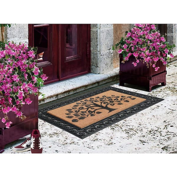 https://images.thdstatic.com/productImages/0fbaeab6-615a-445d-b986-211465eb0c6c/svn/black-a1-home-collections-door-mats-a1home200110-bl-fa_600.jpg