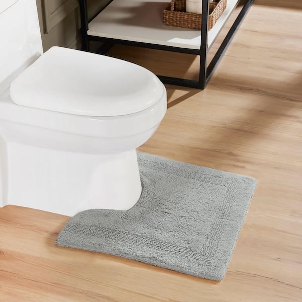 Lux 20 in. x 20 in. Silver Race Track 100% Cotton Round Bath Rug