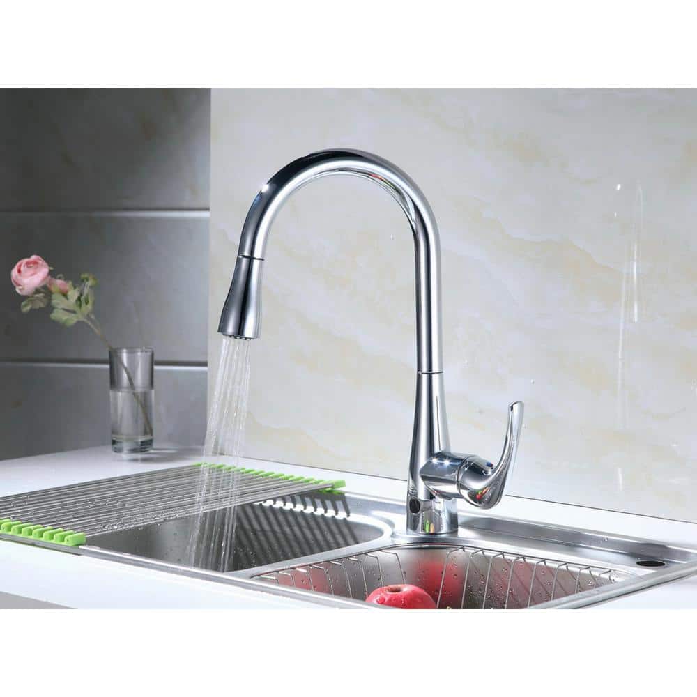Chrome Single-Handle Pull-Down Sprayer Kitchen Faucet