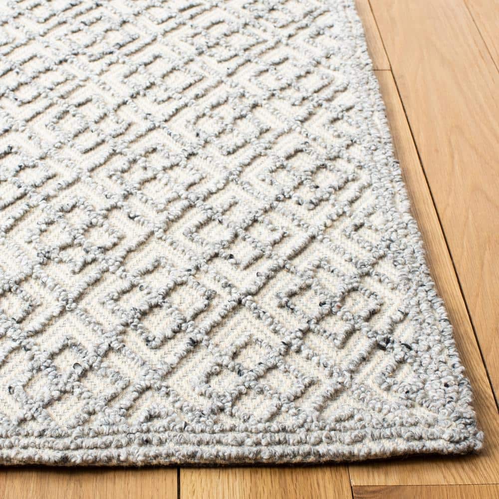 Gray Hand-Tufted Wool 8' x 10' Geometric Area Rug
