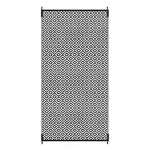 9 ft. x 18 ft. Outdoor Reversible Durable Waterproof Plastic Straw Area Rug for Patio and Camping, Black and White