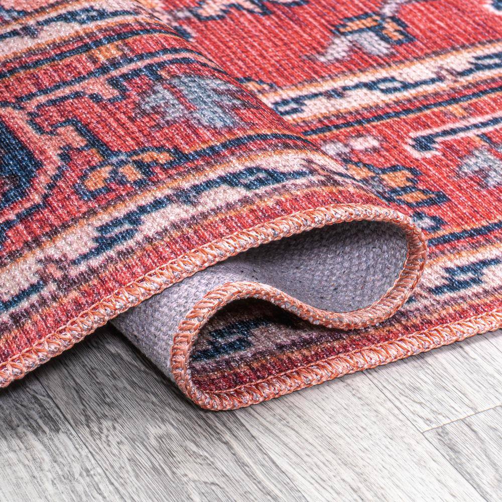 Cirali Medallion Red/Navy 4' x 6' Washable Synthetic Area Rug