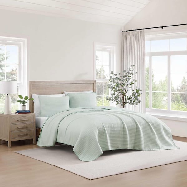 Ithaca Stripe 3-Piece White/Green Cotton King Quilt Set