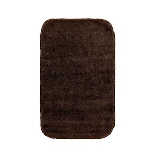 Traditional Chocolate 24 in. x 40 in. Washable Bathroom Accent Rug