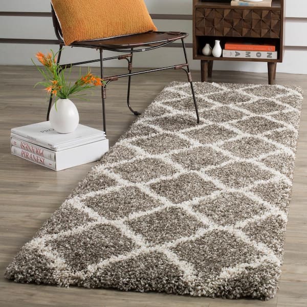 Hudson 2 ft. x 10 ft. Gray/Ivory Geometric Runner Rug