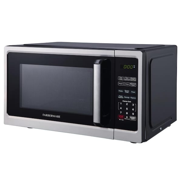 Farberware 0.9 cu. ft. 900-Watt Countertop Microwave Oven in 