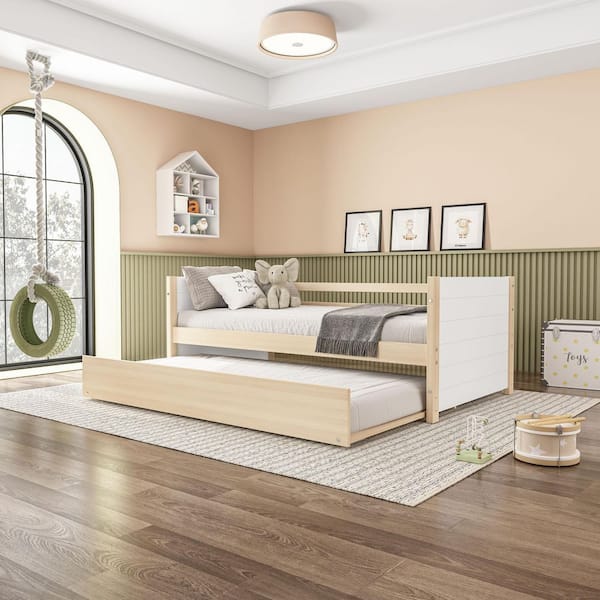 Cozy Natural and White Twin Daybed with Trundle