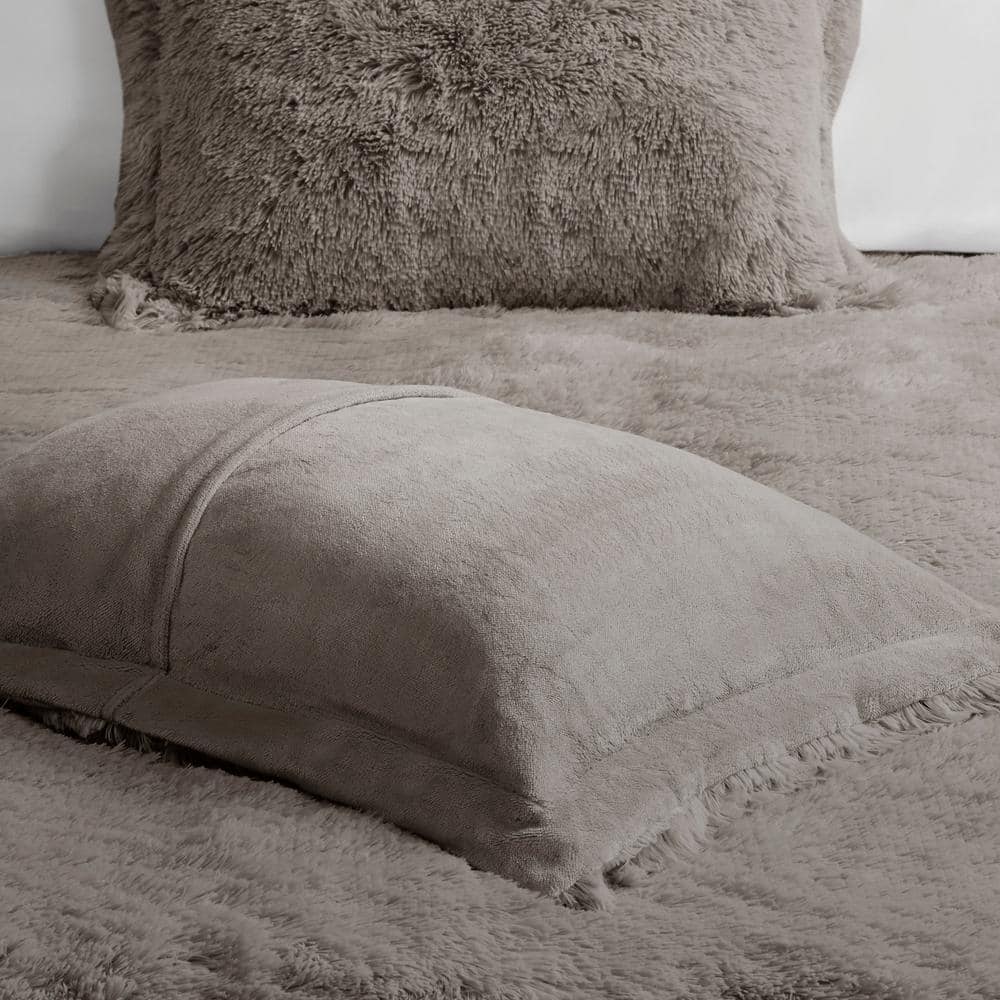 King Gray Shaggy Faux Fur Bedspread Cover Set