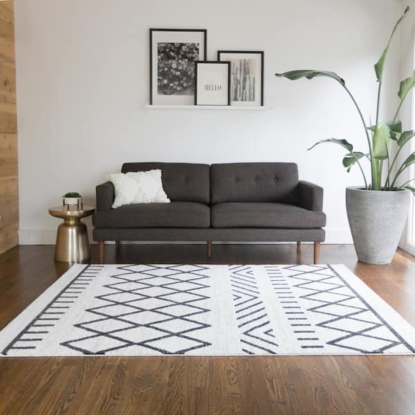 Arman Off-White 8 ft. x 10 ft. Area Rug