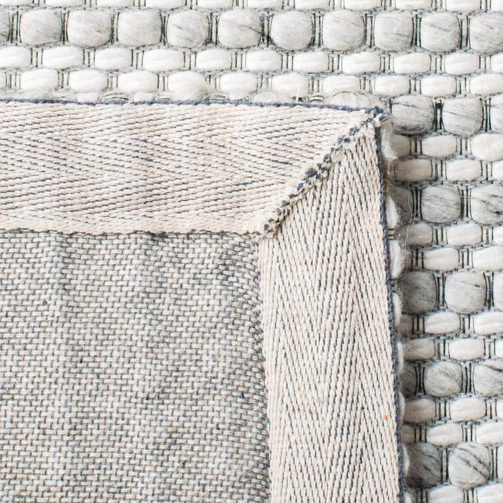 Light Grey and Ivory Flat Woven Wool Area Rug 4' x 6'