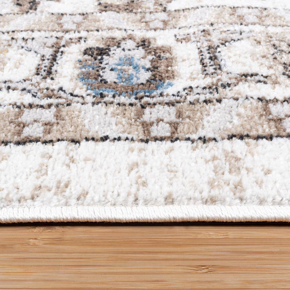 Ivory and Beige Rectangular Synthetic Area Rug, 9x13