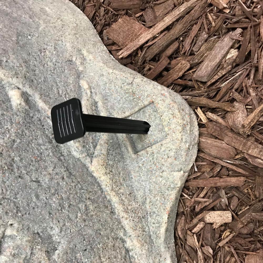 Fieldstone Gray Artificial Rock Cover for Landscape Concealment