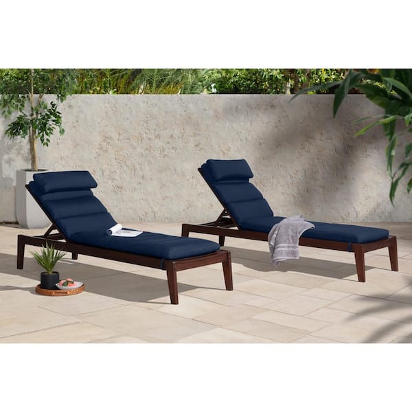 Vaughn Outdoor Wood Loungers with Sunbrella Navy Blue Covers (Set of 2)