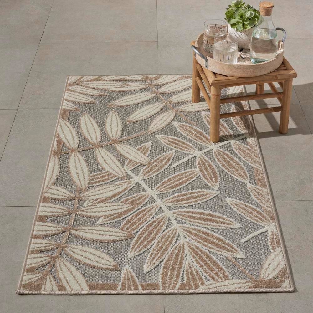 Aloha Natural & Ivory Leaf Design 32" x 4" Outdoor Area Rug