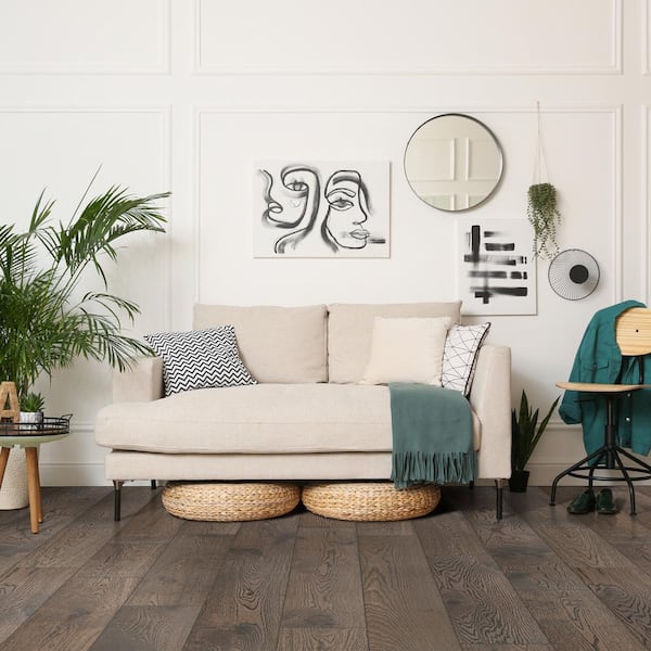 Artesia Lane White Oak XL 1/2 in. T x 7.48 in. W Tongue and Groove Engineered Hardwood Flooring (1398.96 sq. ft./pallet)