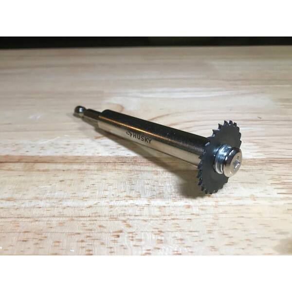 Husky Internal Diameter PVC Pipe Cutter 