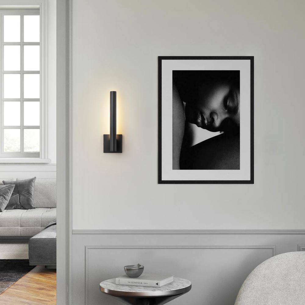 Modern Black Metal Cylinder LED Wall Sconce