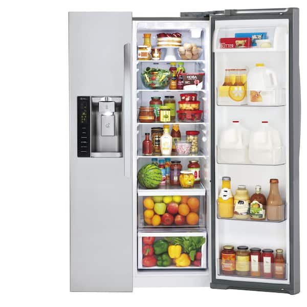LG 26.2 cu. ft. Side by Side Refrigerator with In-Door Ice Maker