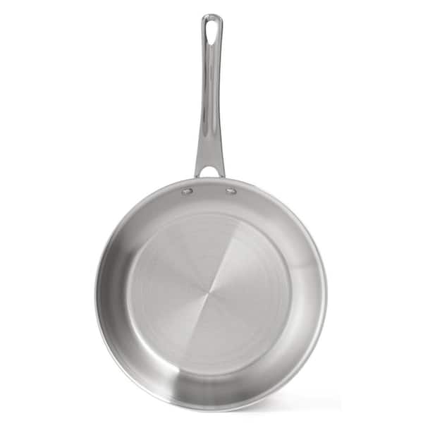 https://images.thdstatic.com/productImages/10622bc0-9a40-4855-8027-72ced4f92a67/svn/stainless-steel-ozeri-skillets-zp21-30-44_600.jpg