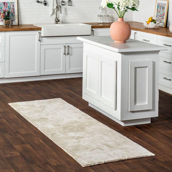 Loni Solid Machine Washable Shag Cream 3 ft. x 6 ft. Runner Rug