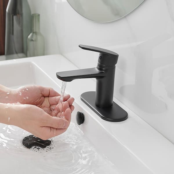 RTY＋わんブラックS 2024 Kawasaki Ninja® ZX™-6R ABS Metallic Flat Spark Black/Ebony