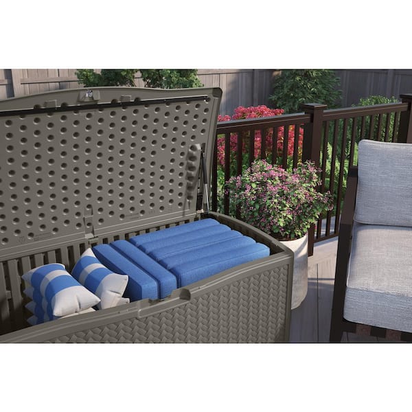 Suncast 124 gallon store extra large deck box