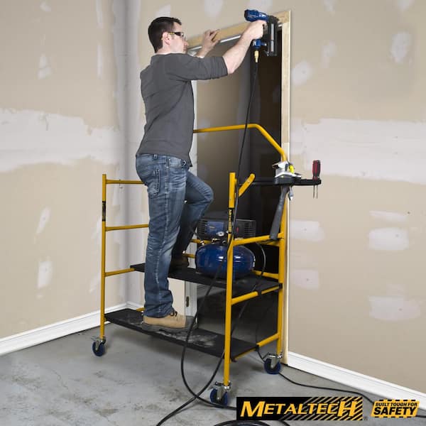 MetalTech Jobsite Series 4.8 H ft. x 4.1 ft. L x 1.8 ft. D Mini