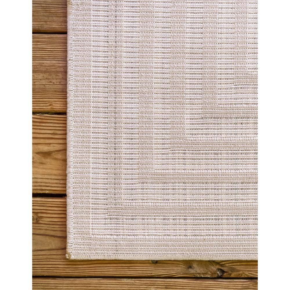 Beige and Ivory Synthetic Outdoor Runner Rug