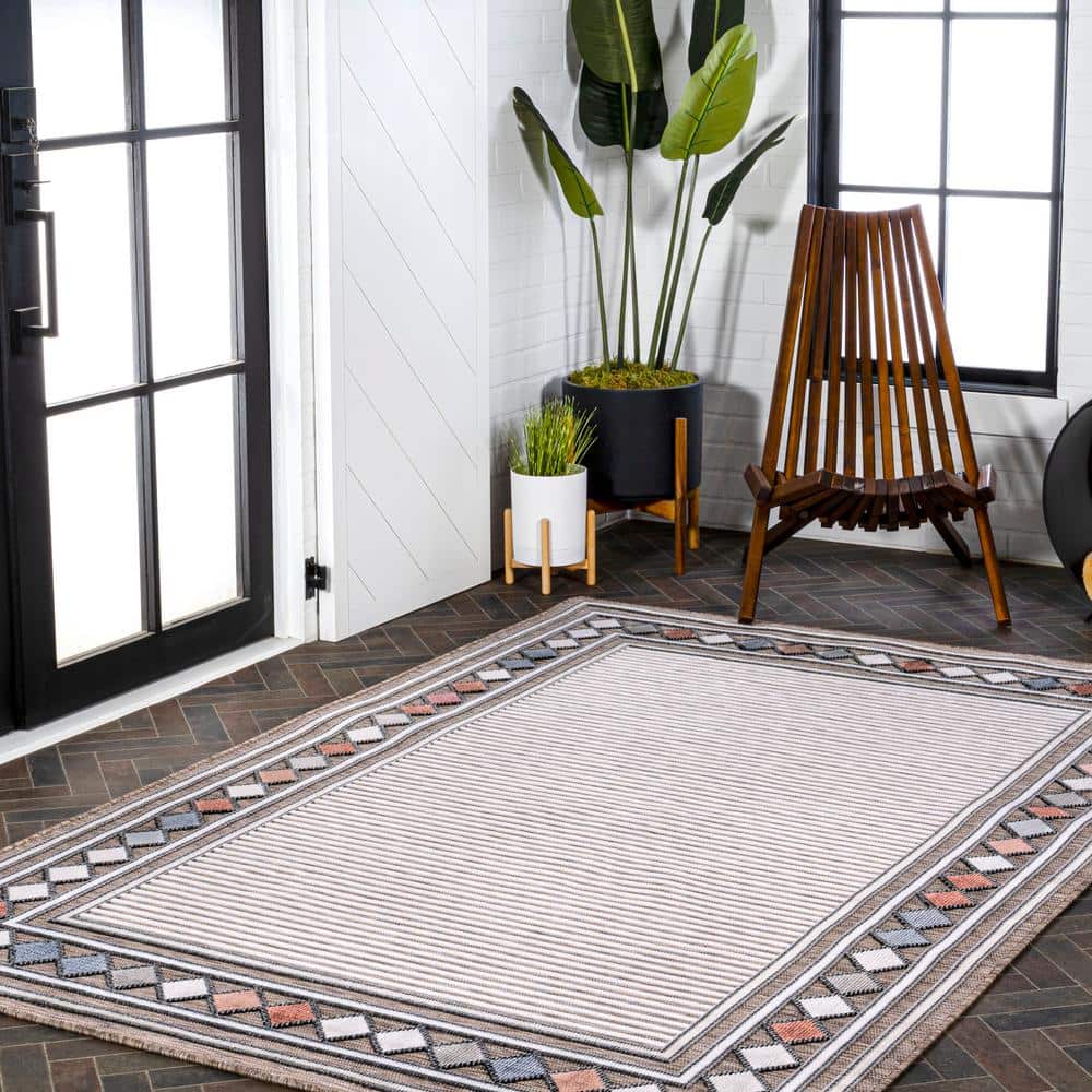 Sebastian Brown and Ivory Geometric Synthetic Rectangular Rug 3' x 5'