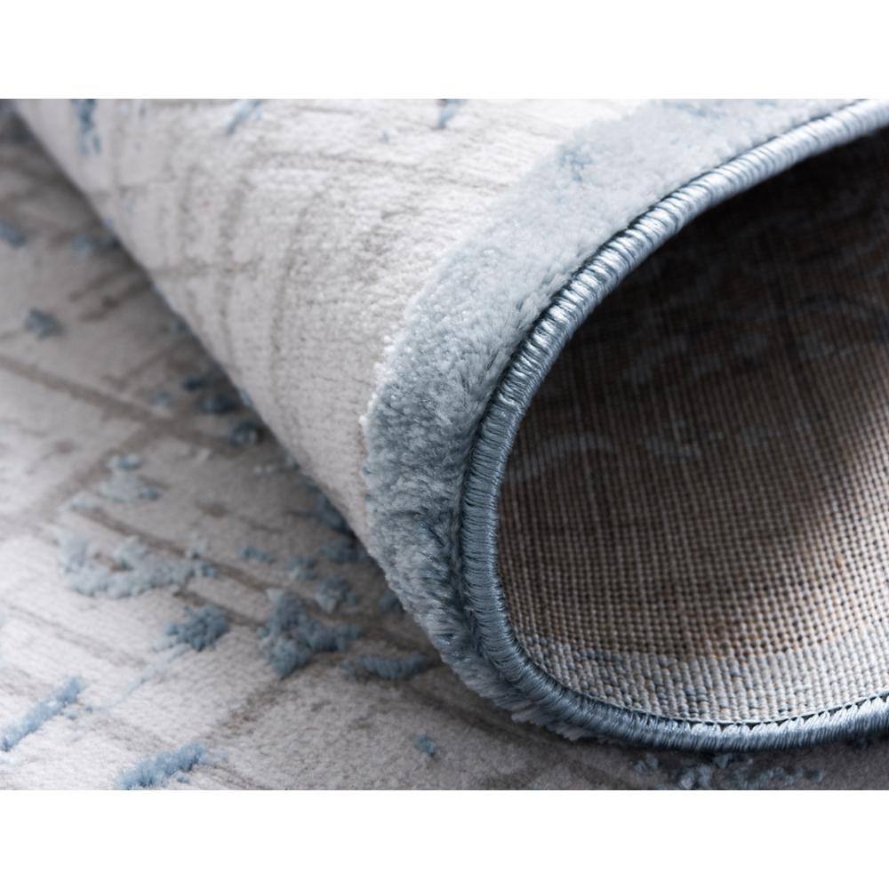Braided Edge Blue Floral 4' x 6' Synthetic Rectangular Rug
