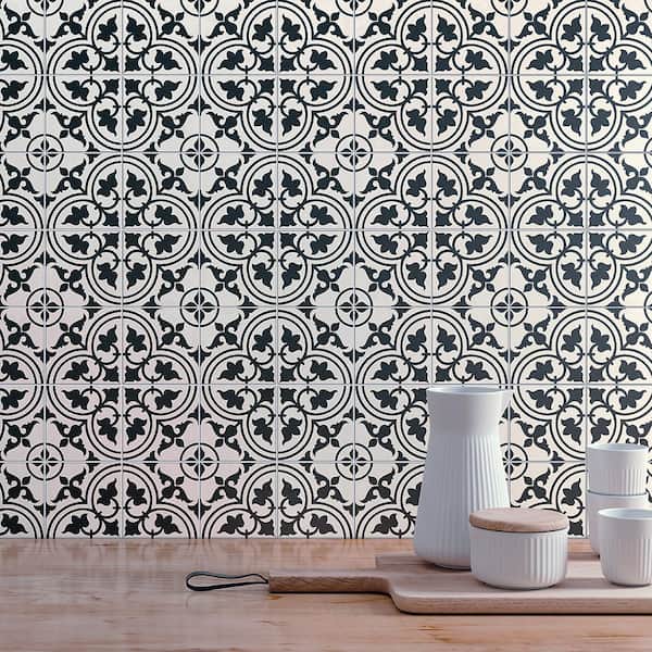 Patterned Tile Black and White Ceramic Kitchen Utensil Holder with