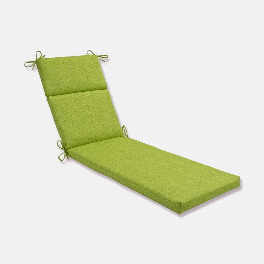 Pillow Perfect Solid 21 x 28.5 Outdoor Chaise Lounge Cushion in Green