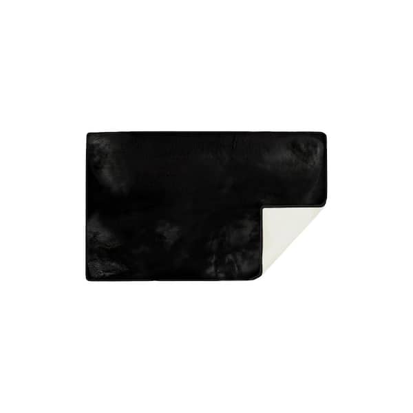 Luxe Faux Rabbit Fur Black 3 ft. x 5 ft. 25 mm Pile 900 GSM Rectangular Area Rug