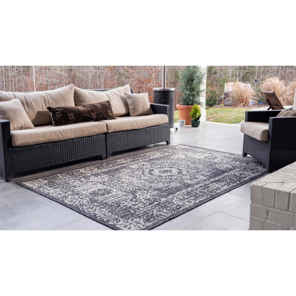 Charcoal Gray Flat Woven Synthetic 5' x 8' Outdoor Rug
