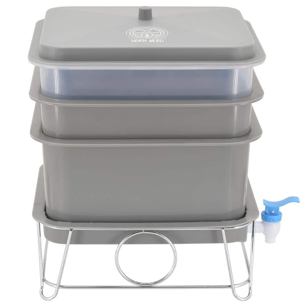 Compact Desert Tan Plastic Worm Composting Bin with Latching Lid