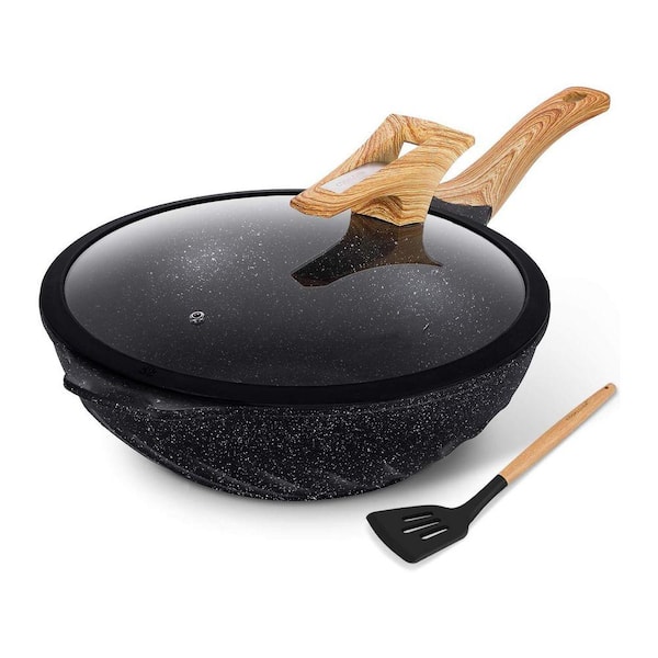 Nonstick Wok 12.6 in. Black Die-cast Aluminum Scratch Resistant PFOA Free Induction Pan with Lid and Spatula
