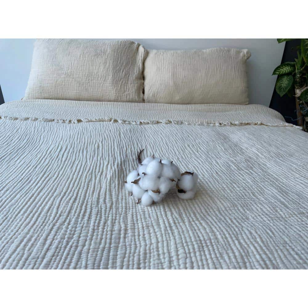 Ivory Organic Cotton Reversible Queen Bedspread Set