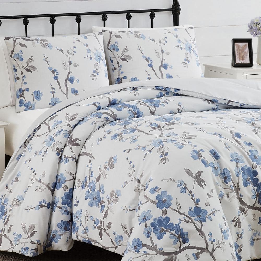 Kasumi Blue and White Floral Full/Queen Duvet Cover Set