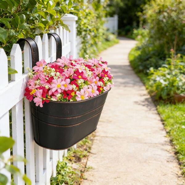 MOEPISY 4-Pack Black Metal Railing Planters with Detachable Hooks and Drain  Holes, Iron Hanging Flower Pots for Outdoor Decor 0FJG1WB9D - The Home Depot