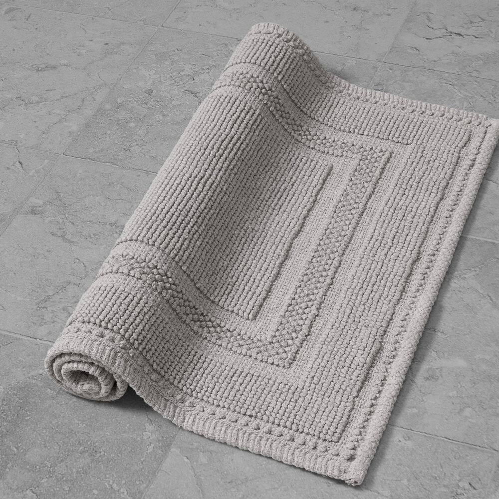 Light Gray Cotton Stonewash Racetrack Bath Rug 17" x 24"