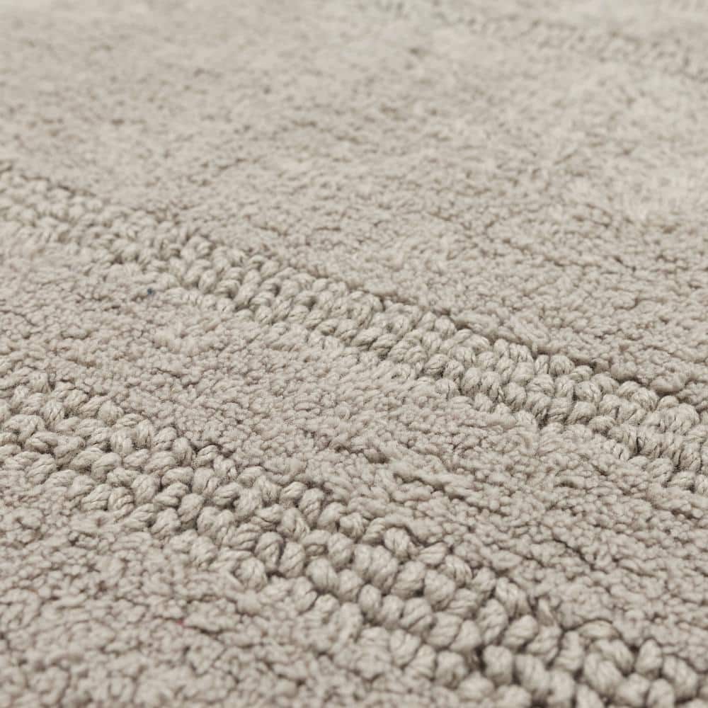 Eternal Comfort Silver Cotton Reversible Bath Mat, 2' 3" x 3' 9"