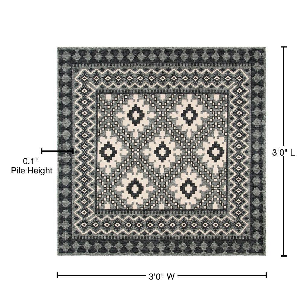 Ivory/Charcoal 3' Square Synthetic Reversible Indoor/Outdoor Rug
