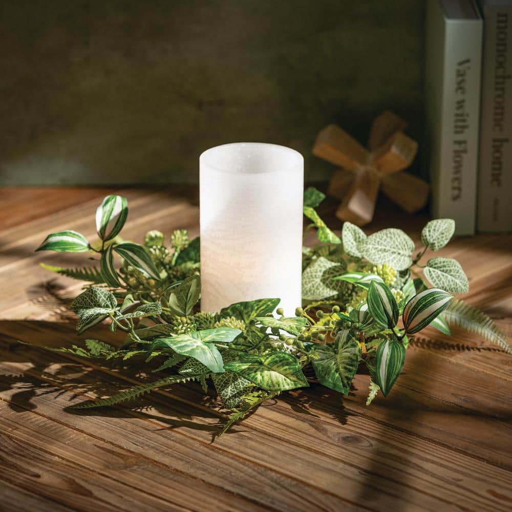 Green Artificial Mixed Foliage Candle Mini Wreath 18.5"