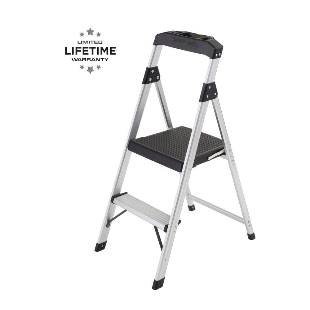 sessie hypothese Gevoel Gorilla Ladders 2-Step Aluminum Step Stool Ladder, 250 lbs. Type I Duty  Rating GLA-2-2 - The Home Depot