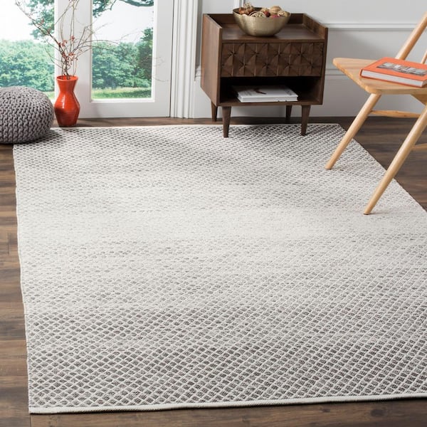 Montauk Light Gray/Ivory 8 ft. x 8 ft. Striped Distressed Geometric Square Area Rug