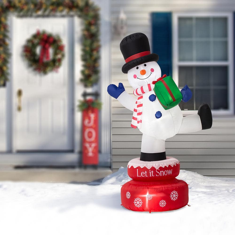 Glitzhome 6 ft. Lighted Inflatable Rotating Snowman Decor 2005200023 - The  Home Depot
