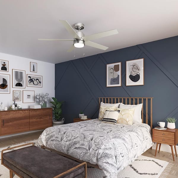 Hunter Mansilla 52 in. Indoor Brushed Nickel Standard Ceiling Fan