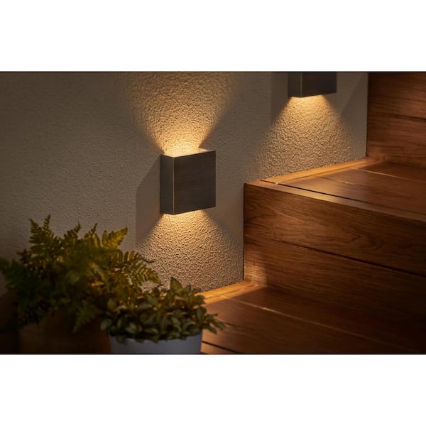 100 Lumen Low Voltage Antique Brass Hardwired Integrated LED Outdoor Stair Light